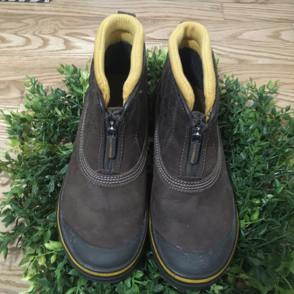 clarks muckers boots